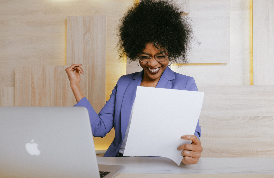 Crafting a Winning Start: How to Begin Your Cover Letter in the UK