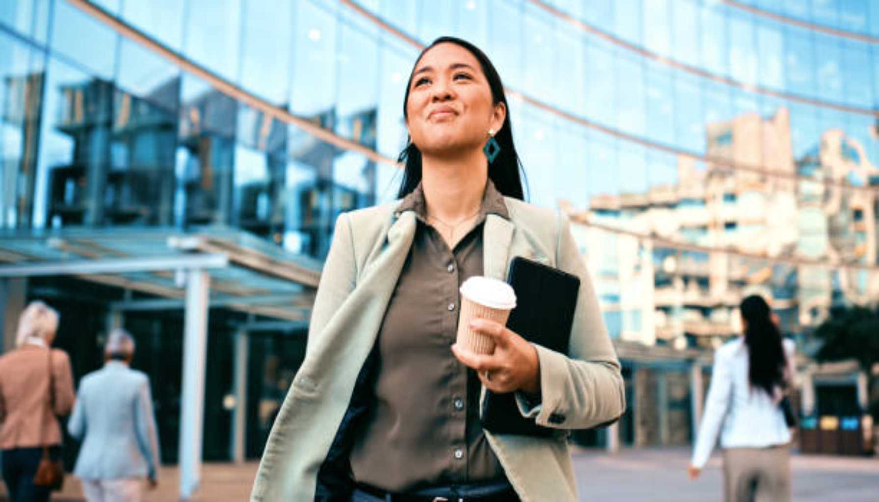 How to Make Your LinkedIn Profile Stand Out to Recruiters